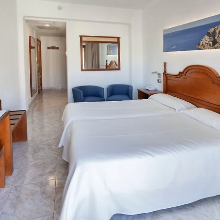 Amoros Hotel