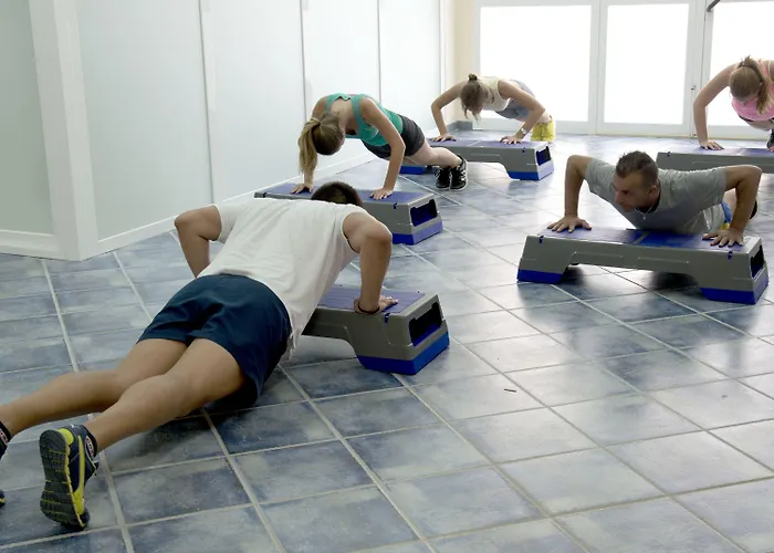 Отель Amoros 3*