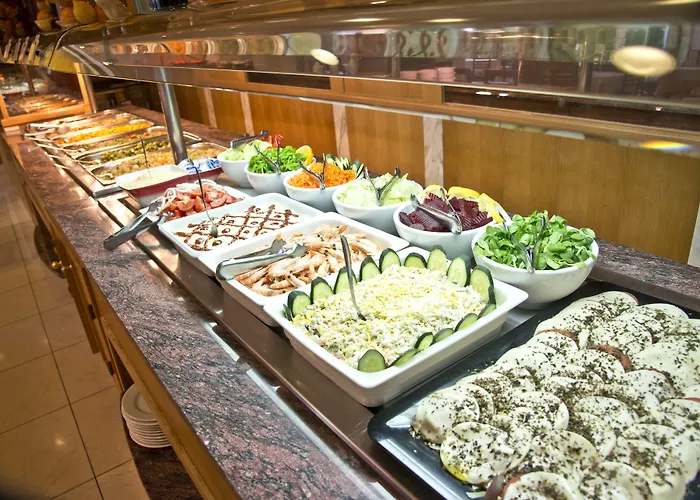 阿莫罗斯酒店 3* 卡拉纳雅达