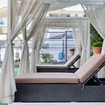 Hotel Amoros