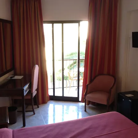 Hotel Amoros Cala Ratjada (Mallorca)