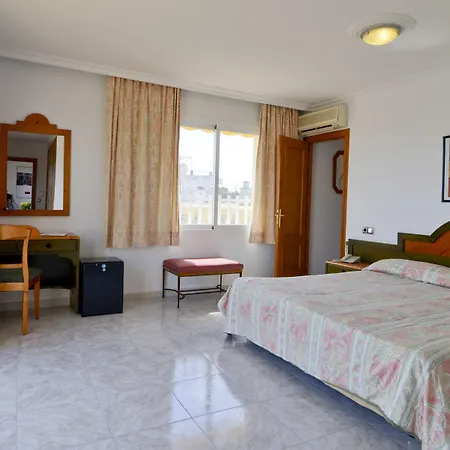 阿莫罗斯酒店 卡拉纳雅达