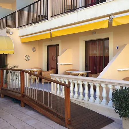 阿莫罗斯酒店 酒店 卡拉纳雅达