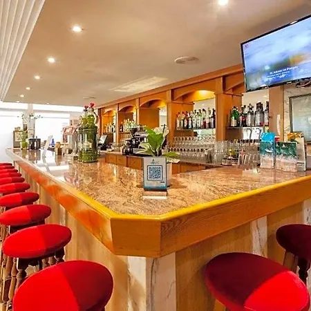 Hotel Amoros 3*